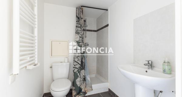 À vendre Studio 25.8 m² - Ris-orangis 91130
