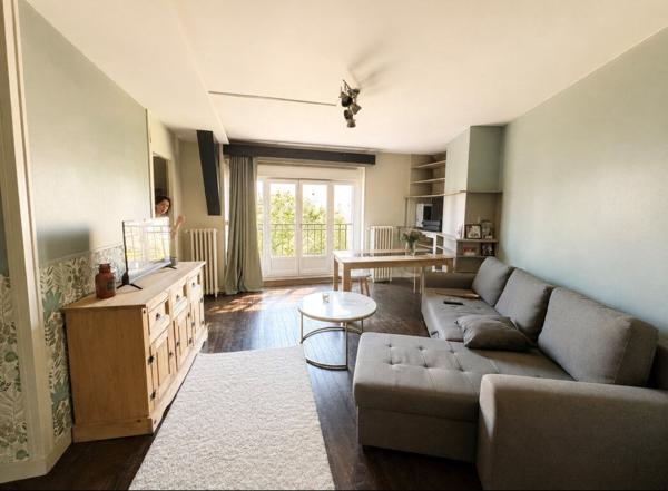 EN VENTE - NEVERS IMMEUBLE DE 230 M² AVEC 3 APPARTEMENTS