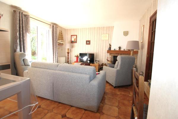 Maison familiale au calme avec grand jardin