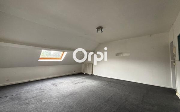 Appartement à vendre    1 pièce • 28 m2 Lille