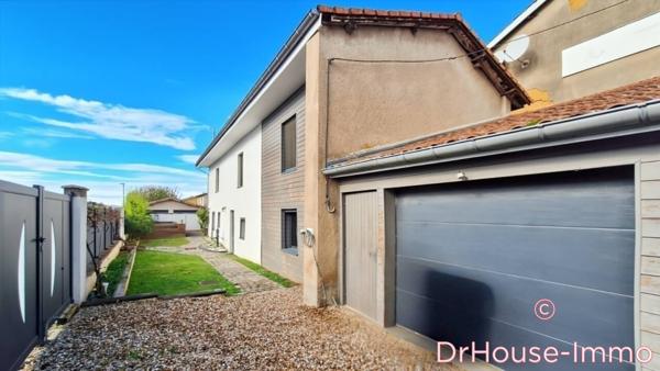 Maison à vendre 5 pièces de 145 m²