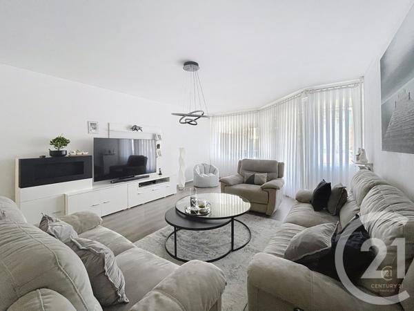 Appartement F3 à vendre  3 pièces - 77 m2 VAULX EN VELIN - 69