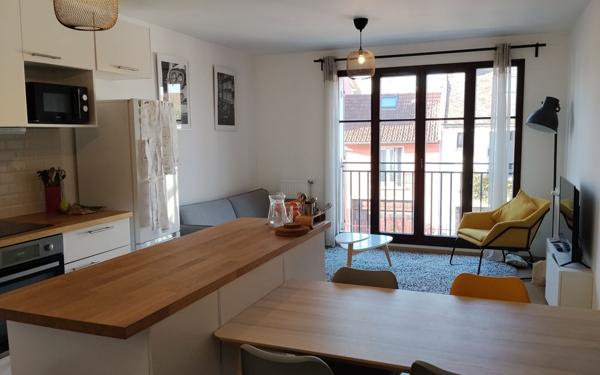 Appartement à louer    3 pièces •  Massy