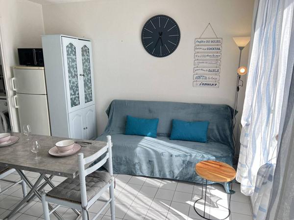 APPARTEMENT à VAUX SUR MER