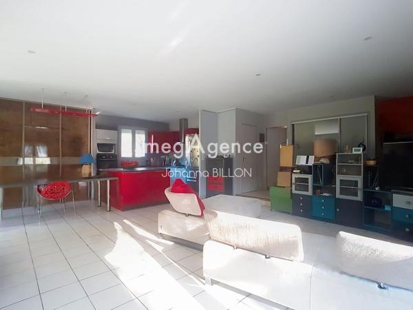 Maison à SAVONNIERES, 37510 - 6 pièces 140m²