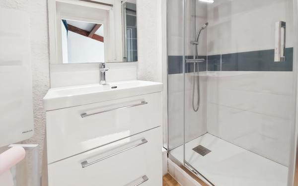 Maison à vendre    3 pièces • 30,80 m2 Marseillan