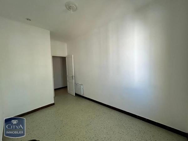 Appartement à louer 4 pièces 87.34m² Fréjus (83600)