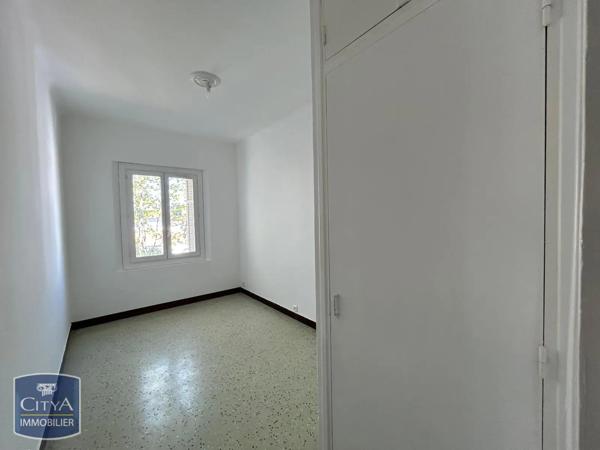 Appartement à louer 4 pièces 87.34m² Fréjus (83600)