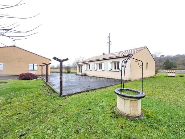 Maison à vendre de plain-pied : 3 chambres, bureau et garage de 45 m² 5 pièces