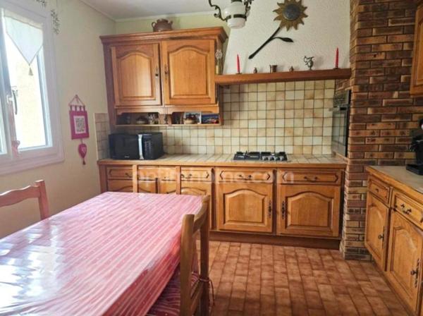 Maison à vendre de plain-pied : 3 chambres, bureau et garage de 45 m² 5 pièces