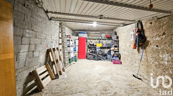 House for sale 6 rooms 138 m² Laudun-l'Ardoise