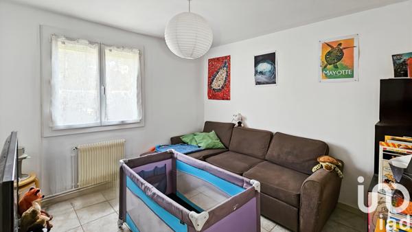 House for sale 6 rooms 138 m² Laudun-l'Ardoise