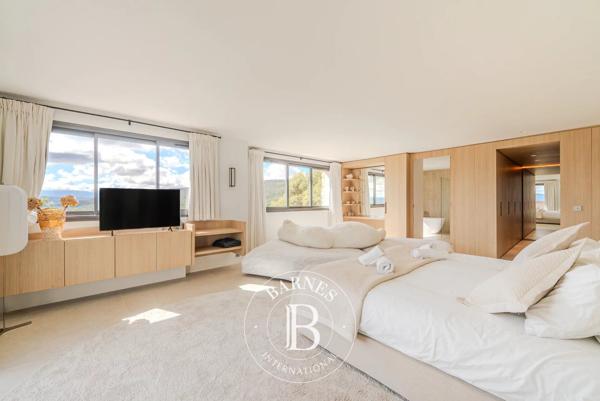 Aix-en-Provence, Maison 7 Chambres -  470 m² à vendre