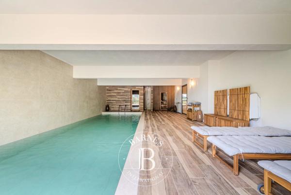 Aix-en-Provence, Maison 7 Chambres -  470 m² à vendre