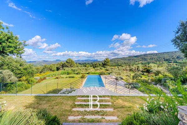 Aix-en-Provence, Maison 7 Chambres -  470 m² à vendre
