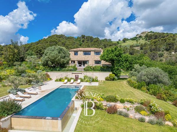 Aix-en-Provence, Maison 7 Chambres -  470 m² à vendre