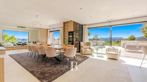Aix-en-Provence, Maison 7 Chambres -  470 m² à vendre