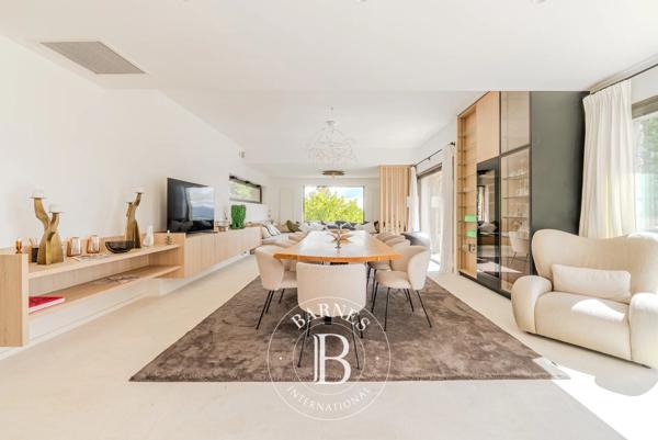 Aix-en-Provence, Maison 7 Chambres -  470 m² à vendre