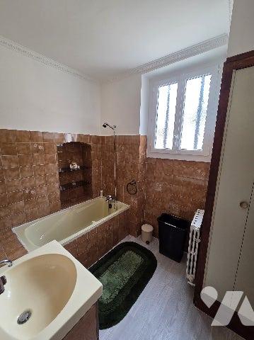 Maison de ville 121m² + un studio