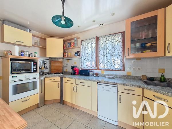 Maison à vendre 5 pièces 130 m² Les Clayes-sous-Bois