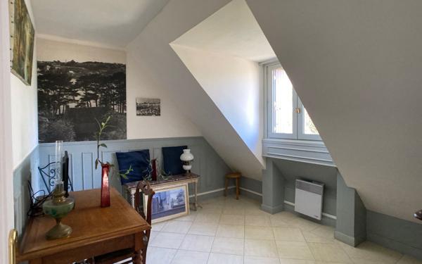 Maison à vendre    6 pièces •  Esquibien