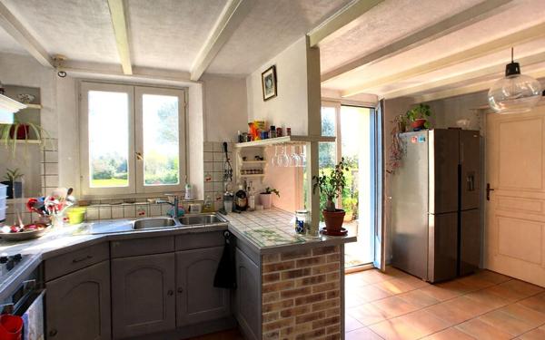 Maison à vendre    6 pièces •  Esquibien