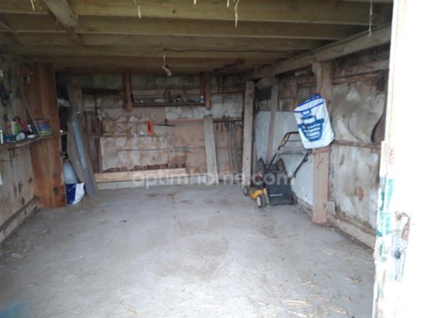 Grange -Garage proche Richelieu