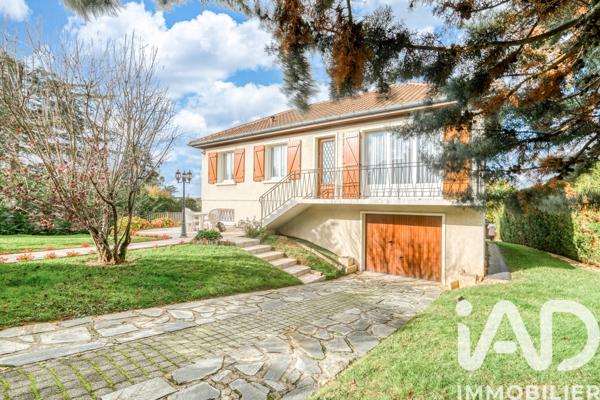 Maison à vendre 5 pièces 140 m² Saint-Thibault-des-Vignes