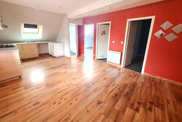 Maison 3 pièces - 165 m²