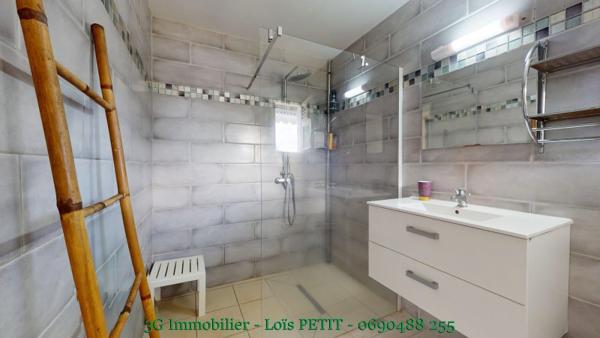 Vente / Maison T4 à Sainte-Rose (97115)