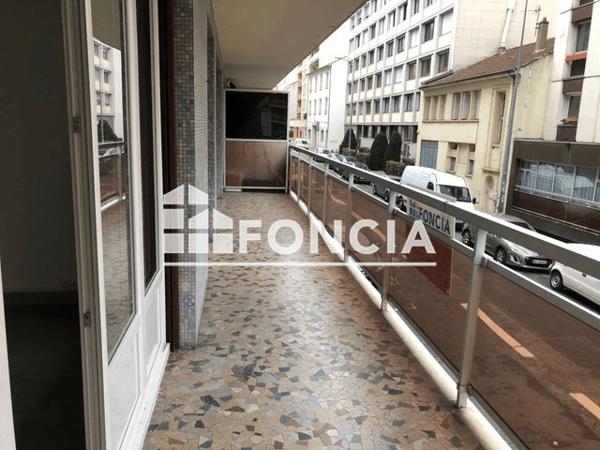 Location Appartement 2 pièces 47.28 m² - 90 RUE MARENGO Saint-etienne 42000