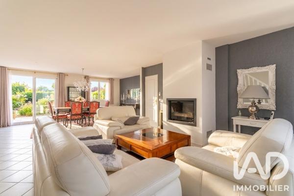 Maison à vendre 6 pièces 165 m² Montévrain