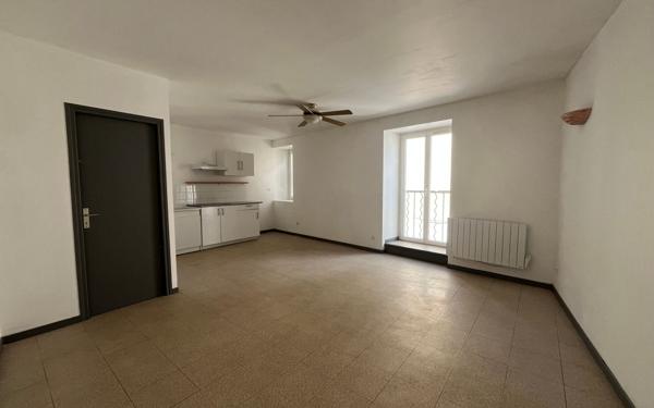 Appartement à louer    2 pièces •  Calvisson