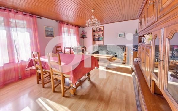 Maison à vendre    5 pièces •  Nanteuil-le-Haudouin