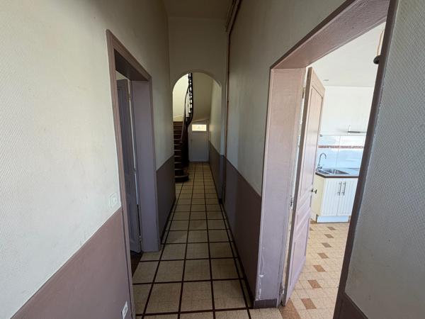 MAISON DE VILLE 4 CHAMBRES