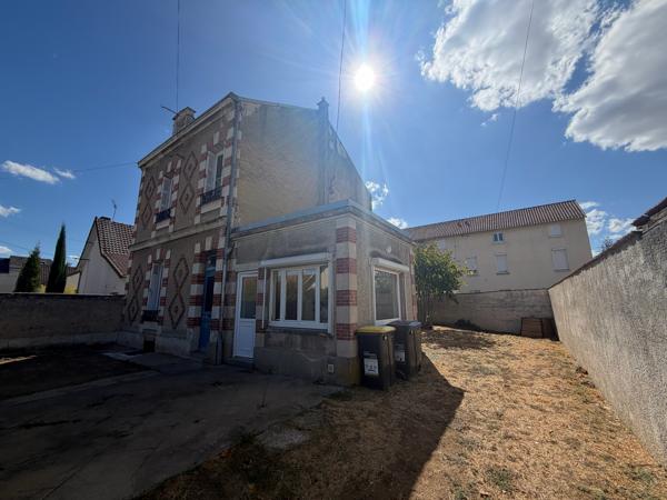 MAISON DE VILLE 4 CHAMBRES