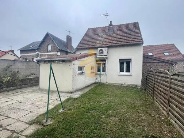 Vente                                                      Maison
                        
                     4 pièces                      81 m2                     à Tergnier