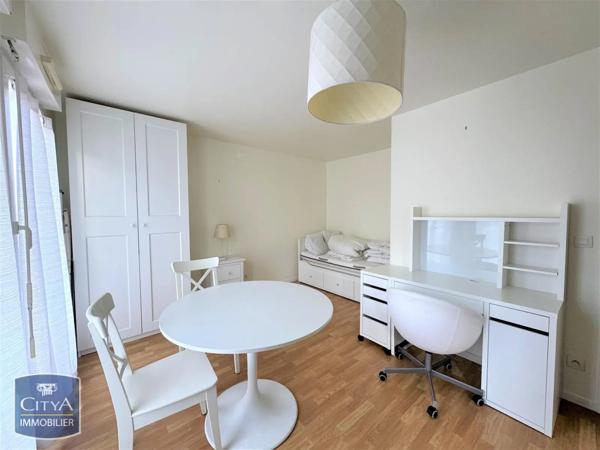 Appartement à louer 1 pièce 25.81m²