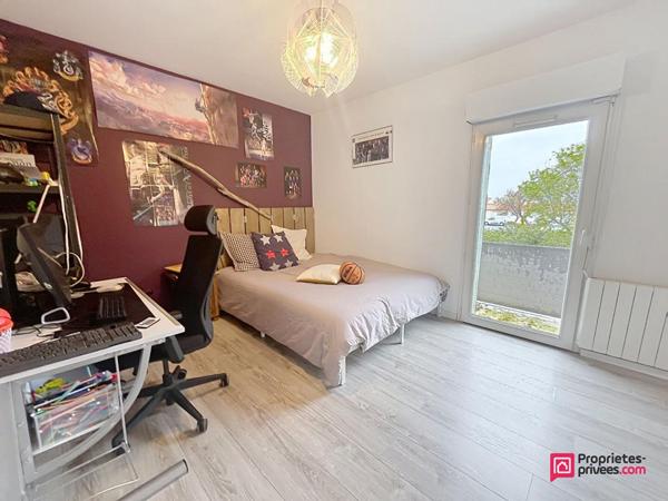 Maison familiale au coeur de Saint Xandre 8 pièce(s) 196 m2