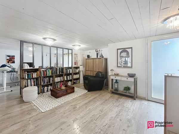 Maison familiale au coeur de Saint Xandre 8 pièce(s) 196 m2
