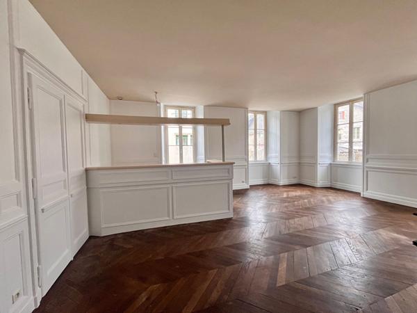 Location appartement Pontivy : 650 € - AJP Immobilier Pontivy