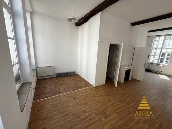 Immeuble de rapport Vieux Lille – Commerce loué + 3 appartements – Emplacement premium