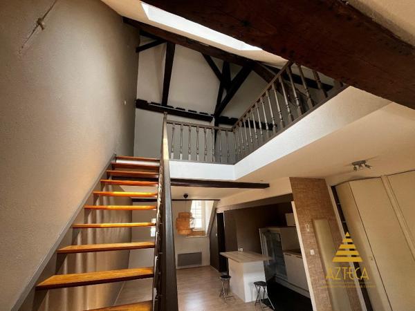 Immeuble de rapport Vieux Lille – Commerce loué + 3 appartements – Emplacement premium