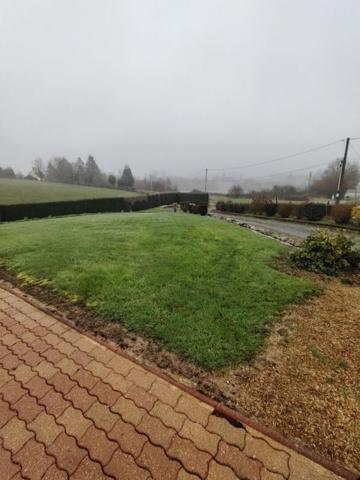 Nord Vendome, pavillon tout confort sur terrain 1,5 ha et dépendances