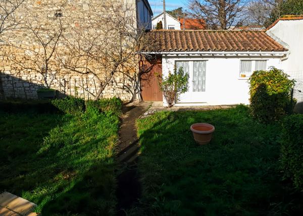 Maison à vendre 6 pièces NIORT (79)