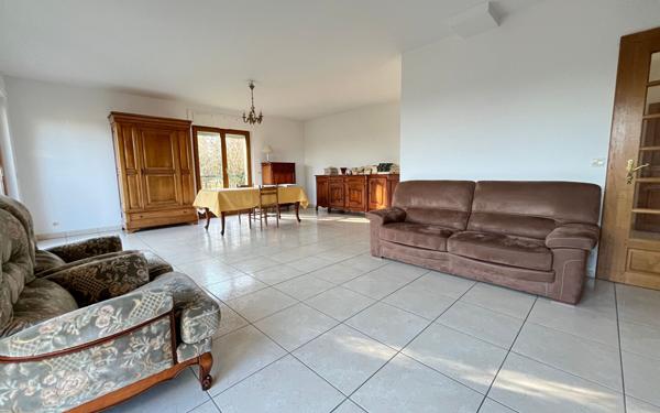 Maison à vendre    11 pièces • 295 m2 Scy-Chazelles