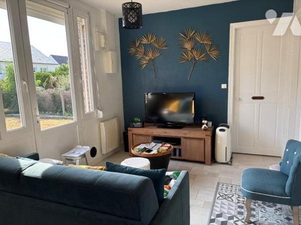 LES ESSARTS - Maison de plain-pied de caractère (1 chambre - 45 m²  + cellier et buanderie = garage)