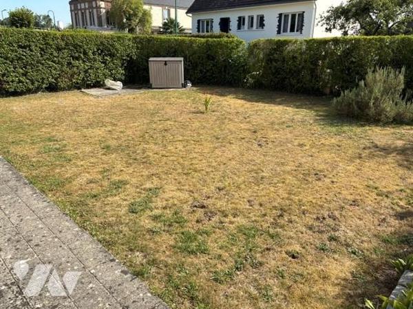 LES ESSARTS - Maison de plain-pied de caractère (1 chambre - 45 m²  + cellier et buanderie = garage)