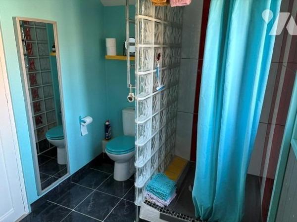 LES ESSARTS - Maison de plain-pied de caractère (1 chambre - 45 m²  + cellier et buanderie = garage)