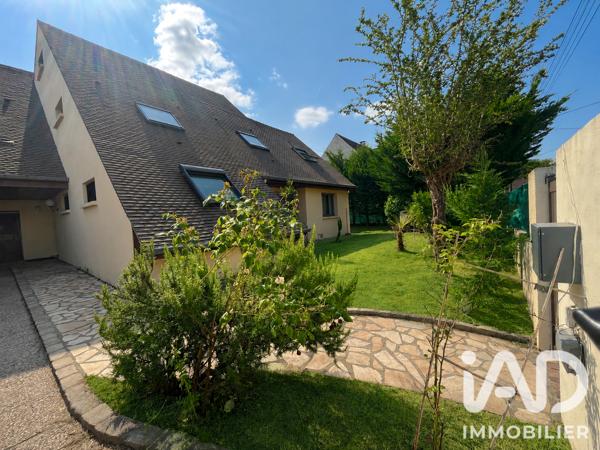 Maison à vendre 9 pièces 250 m² Sainte-Geneviève-des-Bois